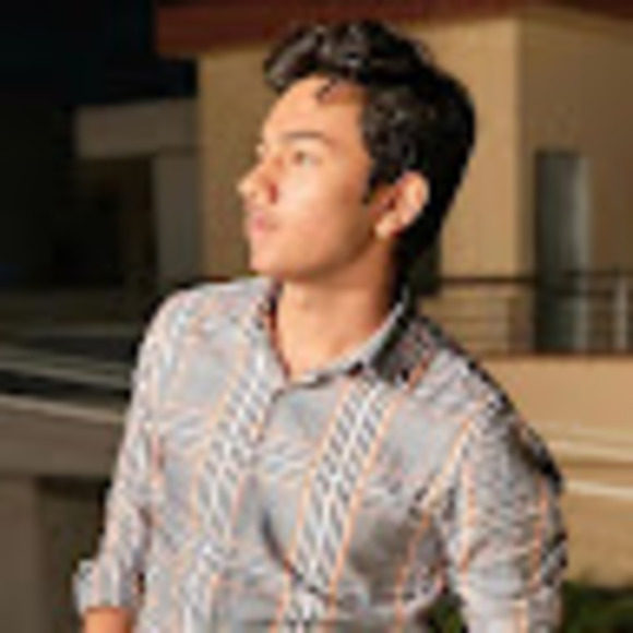 Meet your Posher, Afaq - Picture 1 of 1